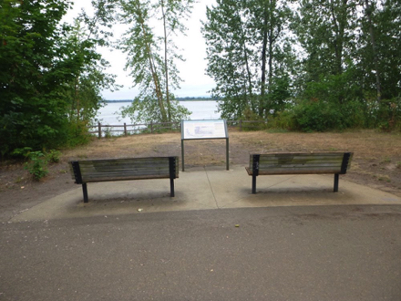 View point - confluence of the Columbia and Willamette River - hard surface - benches - informational sign